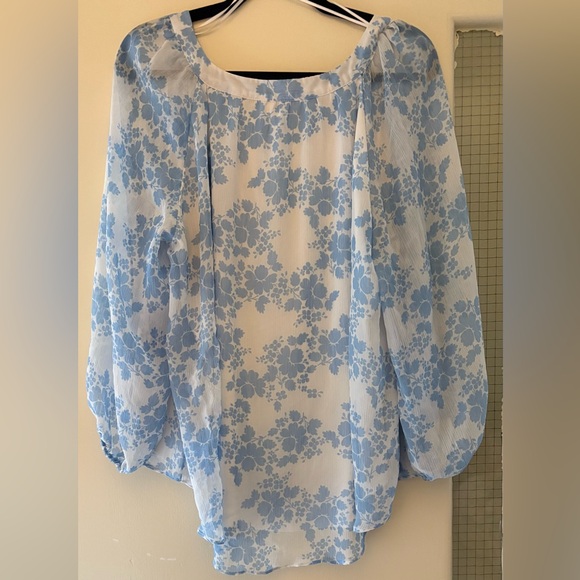 EUC LC Lauren Conrad Blue and White Asymmetrical Long Sleeve Blouse - Picture 6 of 8